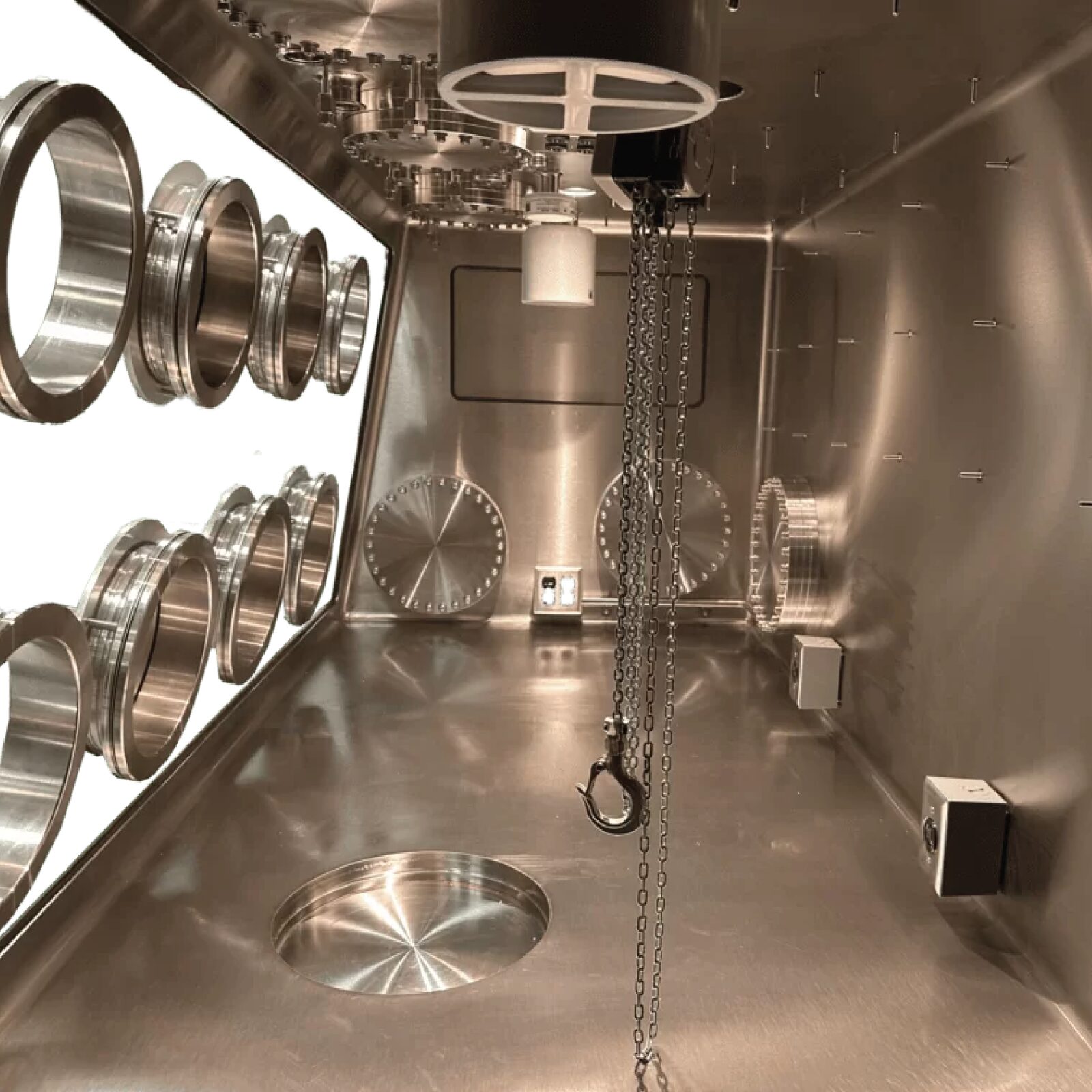 Glovebox Hoist Systems